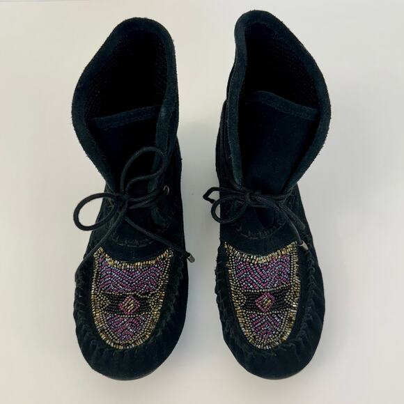 The Sak Helena Moccasin Black Suede Booties Embellished Beaded Boots 6.5 - Picture 2 of 11